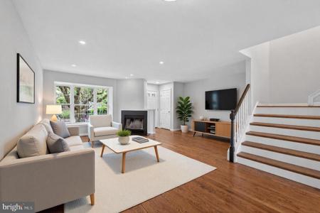 1202 HARBOUR RIDGE LANE