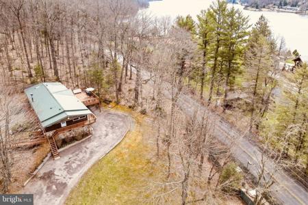 499 ROCK LODGE RD