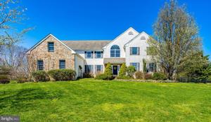 91 WATERVIEW DRIVE