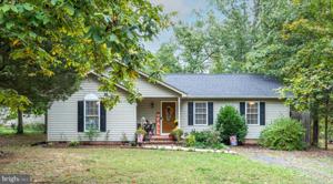 216 FAIRFAX LANE