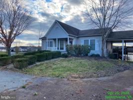 6115 LAKE FRONT WAY