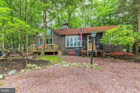 21 BUTTONWOOD WAY