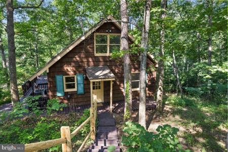 227 LAKEVIEW DRIVE