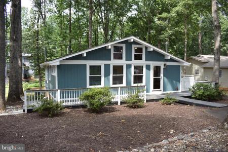 4239 LAKEVIEW PARKWAY