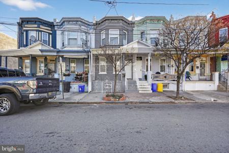 906 4TH STREET