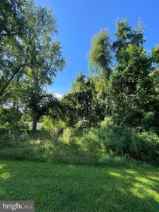 LOT 620 ELLIS DR