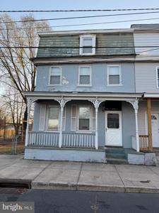 526 YORK STREET