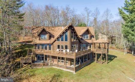 439 PARADISE HEIGHTS