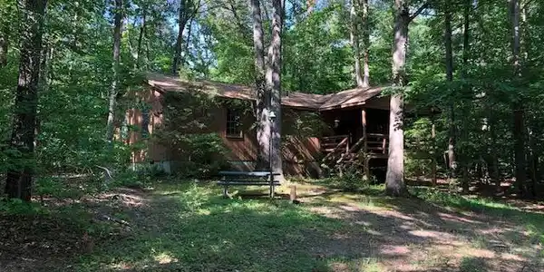 5400 TRIMMINGHAM COURT
