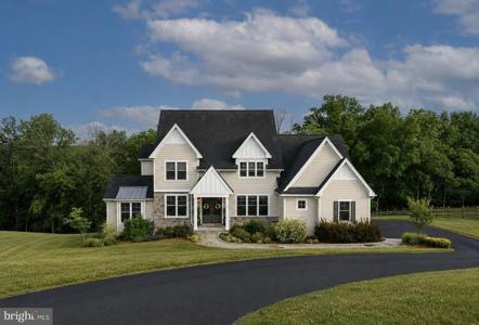 18 POPJOY LANE