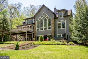 372 N SHORELINE DRIVE