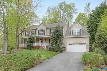 32 BEARWOOD DR