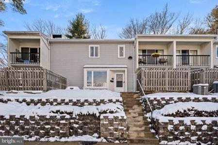 147 KENILWORTH CIRCLE