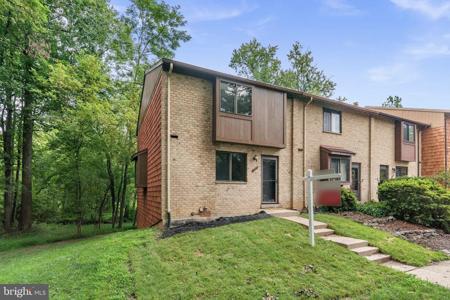 7363 HICKORY LOG CIRCLE