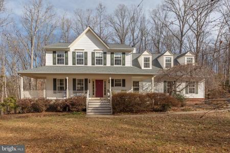 15 LAKEBREEZE WAY