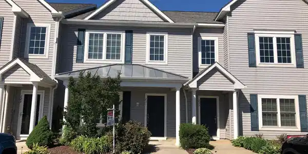 231 LAKE FRONT DRIVE