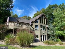 827 CROWS POINT ROAD