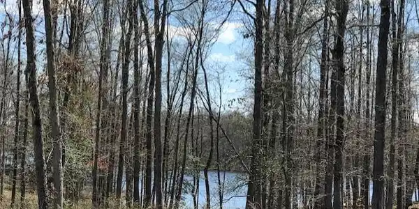 lot 104 FAIRVIEW DRIVE (WEST)