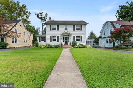 220 LINDEN AVENUE