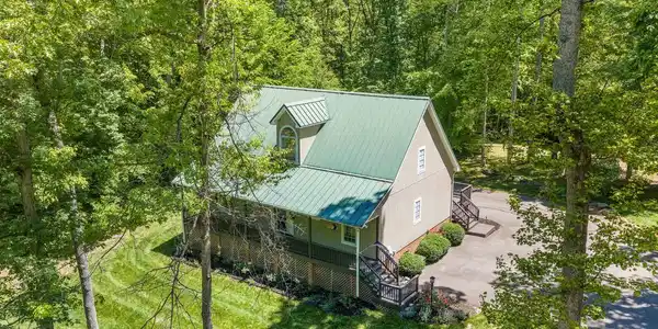 197 OAKLEIGH LANE