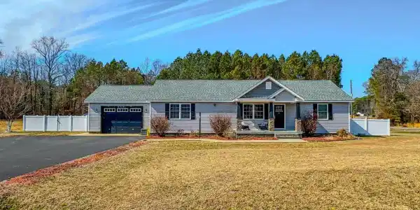 307 BEACON COURT