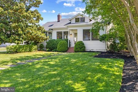 43 LAKE DRIVE