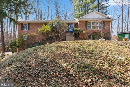 3706 QUAINT ACRES CIRCLE
