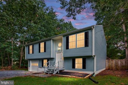 6 GLADE DRIVE