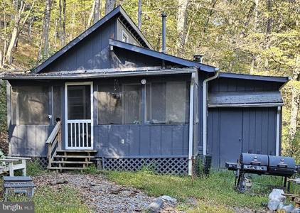 1195 WARDEN LAKE A B DRIVE