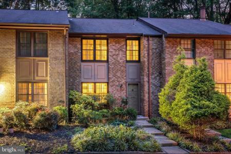 2022 HEADLANDS CIRCLE