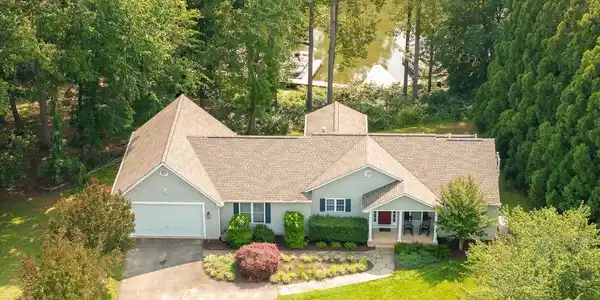 15513 CHESTNUT TREE COURT