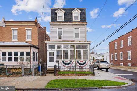 449 CHAMBERS AVENUE