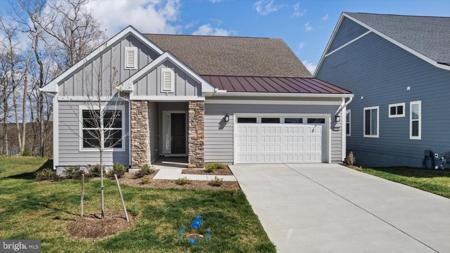 124 PIMPERNEL PLACE