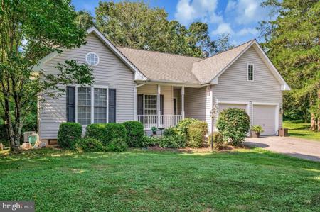 411 LAKEVIEW PARKWAY