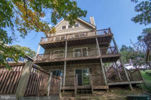 62 GLENDALOCH LANE W