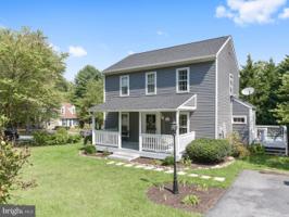 6594 TWIN LAKE COURT