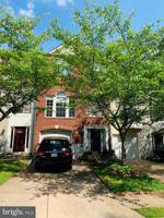 1051 LONGVIEW LANE