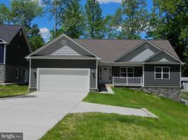 1335 LAKEVIEW PARKWAY