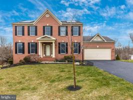 7019 CLUB HOUSE CIRCLE