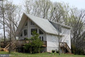 98 HORSESHOE LN