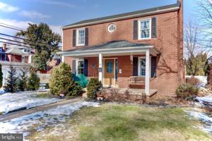216 EDWARD STREET