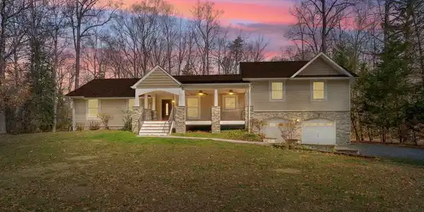 215 LAKEWOOD LANDING DRIVE