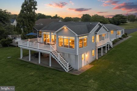 729 HERITAGE DRIVE