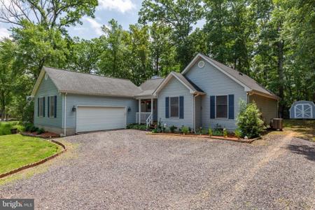 103 PATRICK HENRY COURT