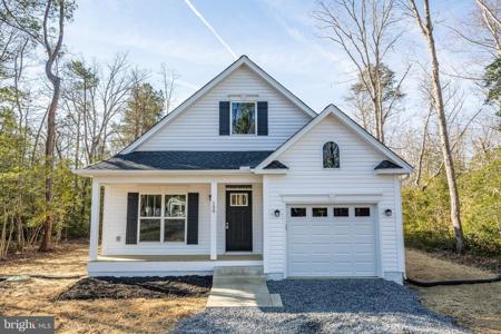 156 SHOREWOOD DRIVE