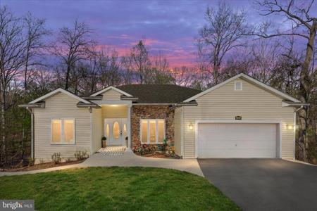 203 NORTHWOOD CIRCLE