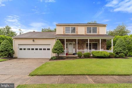 15 MCCAY DRIVE