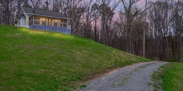161 ANNA DRIVE