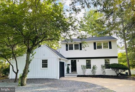 559 FLORENCE AVENUE