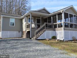 74 EVERETT LANE